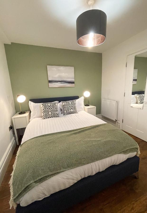 Stunning Brighton Seaside 2-Bedroom Townhouse With Patio, Sleeps 6 Luaran gambar