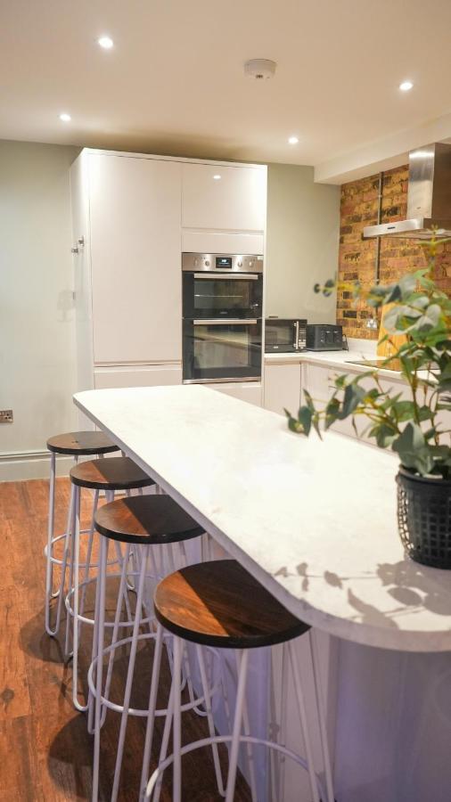 Stunning Brighton Seaside 2-Bedroom Townhouse With Patio, Sleeps 6 Luaran gambar